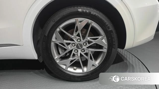 Genesis GV70 id 4768517 из Кореи 14
