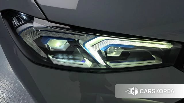BMW 3 Series (G20) id 4630264 из Кореи 14