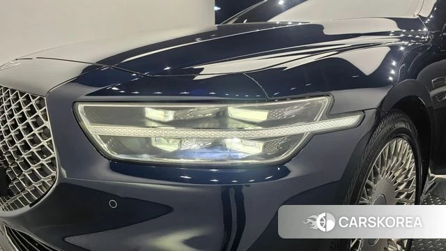 Genesis G90 id 4294699 из Кореи 14