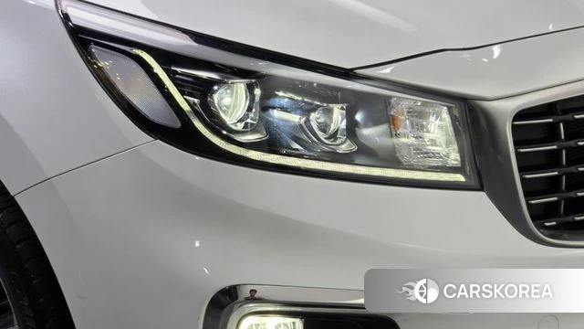 Kia The New Carnival id 4677476 из Кореи 14