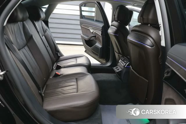 Audi A8 id 4264089 из Китая 14