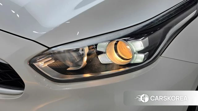Kia Come New K3 id 4721719 из Кореи 14