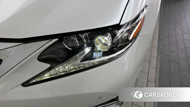 Lexus New ES300h id 4397811 из Кореи 14