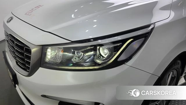 Kia The New Carnival id 4677911 из Кореи 14