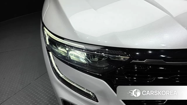 Renault Korea (Samsung) The New QM6 id 4892900 из Кореи 14
