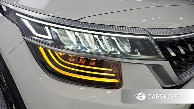 Kia Seltos id 4489543 из Кореи 14
