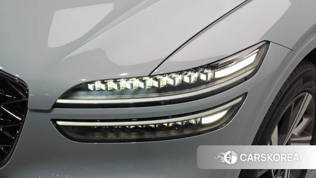 Genesis GV70 id 4426992 из Кореи 14