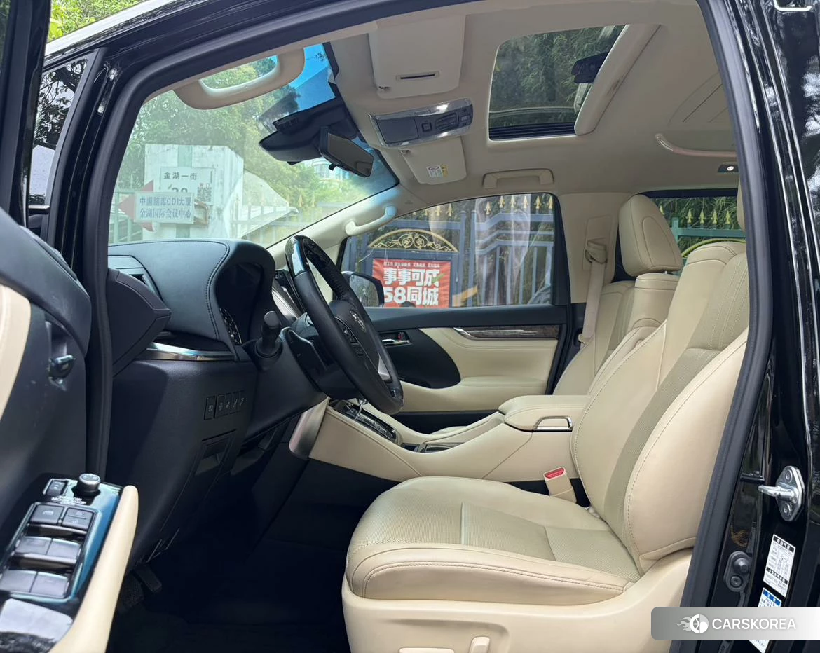 Toyota Elfa id 4499127 из Китая 14