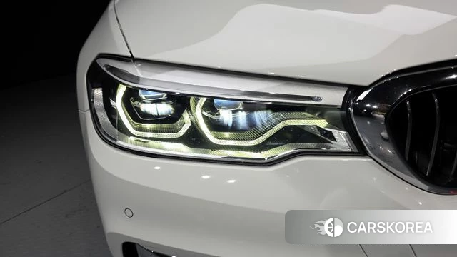 BMW 5 Series (G30) id 4384719 из Кореи 14