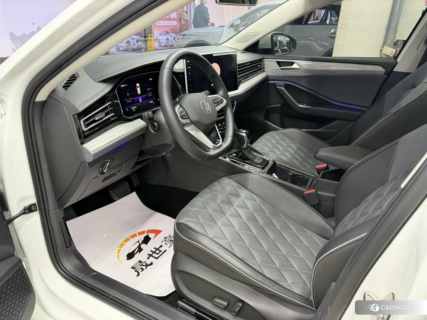 Volkswagen Sagitar id 4455372 из Китая 14