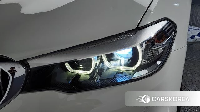 BMW 5 Series (G30) id 4638153 из Кореи 14