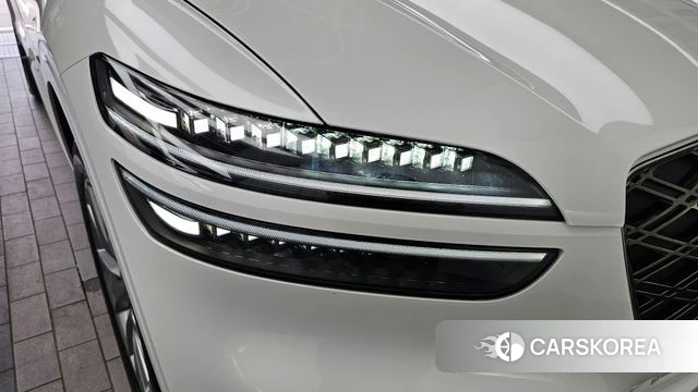 Genesis GV70 id 4629997 из Кореи 14