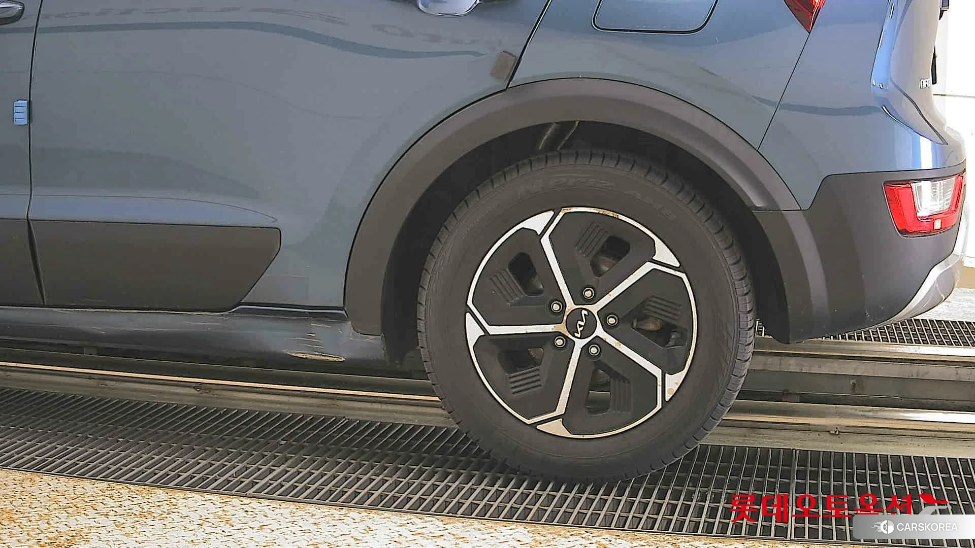 Kia Niro Hybrid id 4289528 из Кореи 14