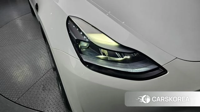 Tesla Model Y id 4414627 из Кореи 14