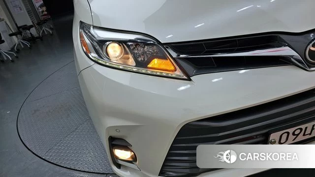Toyota Sienna id 4390497 из Кореи 14