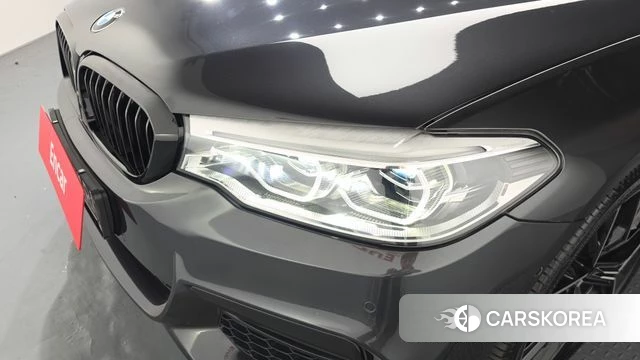 BMW 5 Series (G30) id 4345832 из Кореи 14