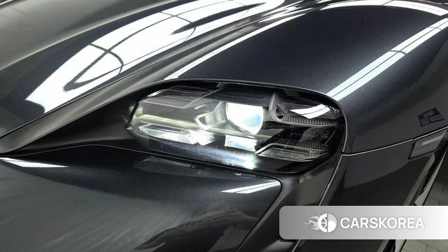 Porsche Taycan id 4244648 из Кореи 14