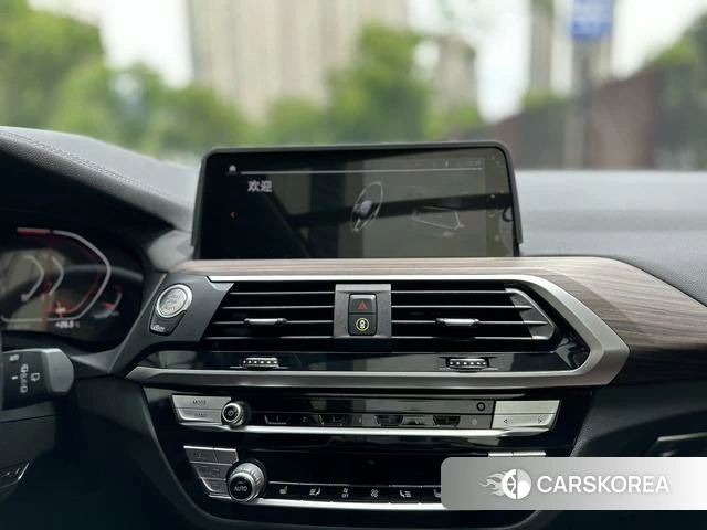 BMW X3 id 4368149 из Китая 14