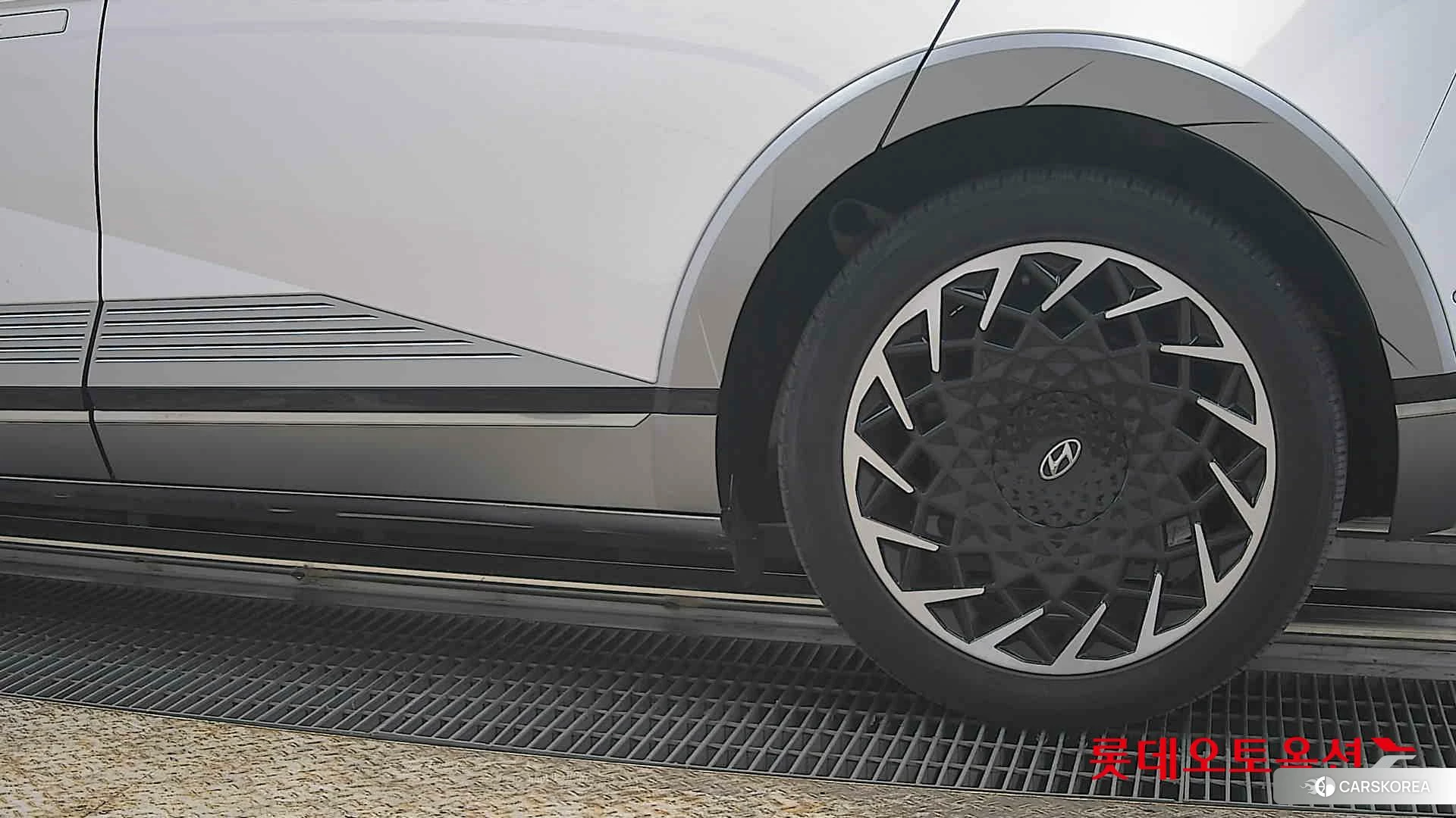 Hyundai IONIQ 5 id 3888345 из Кореи 14