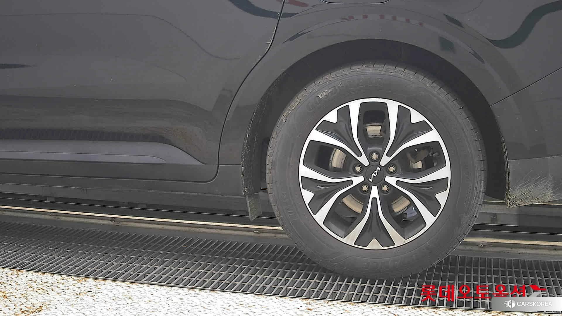 Kia Carnival id 4674194 из Кореи 14