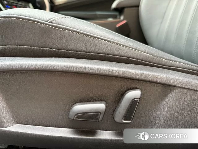 Volkswagen Passat id 4276151 из Китая 14
