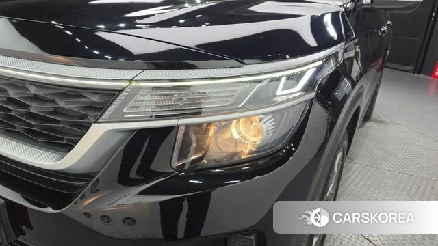 Kia Seltos id 4557285 из Кореи 14
