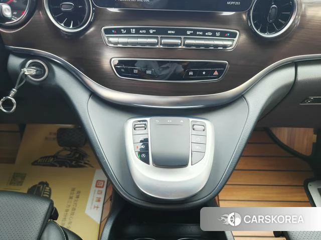 Mercedes-Benz V-class id 4256594 из Китая 14