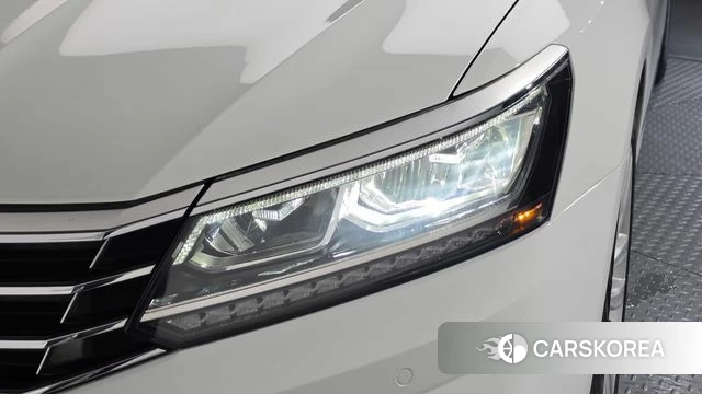 Volkswagen The New Passat id 4770635 из Кореи 14
