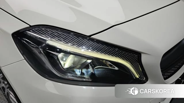 Mercedes-Benz A-Class W176 id 4459727 из Кореи 14