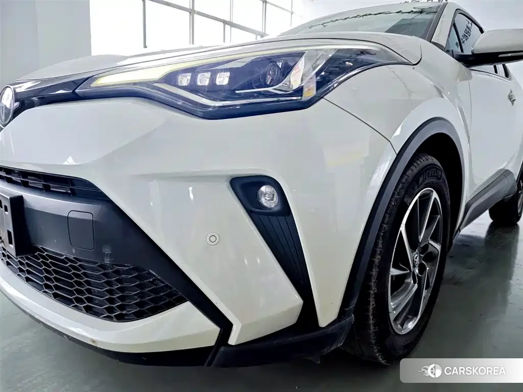 Toyota C-HR id 4601013 из Китая 14