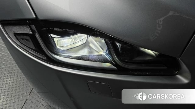 Jaguar All New XJ id 4459428 из Кореи 14
