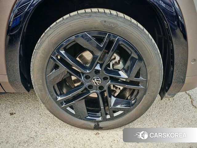 Volkswagen Tourang id 3945100 из Китая 14