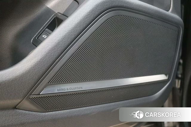 Audi A7 id 4336176 из Китая 14