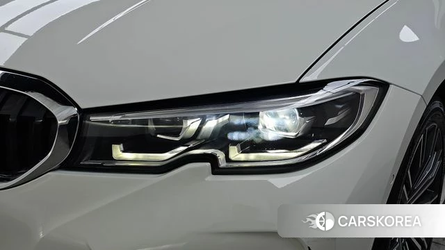 BMW 3 Series (G20) id 4899574 из Кореи 14