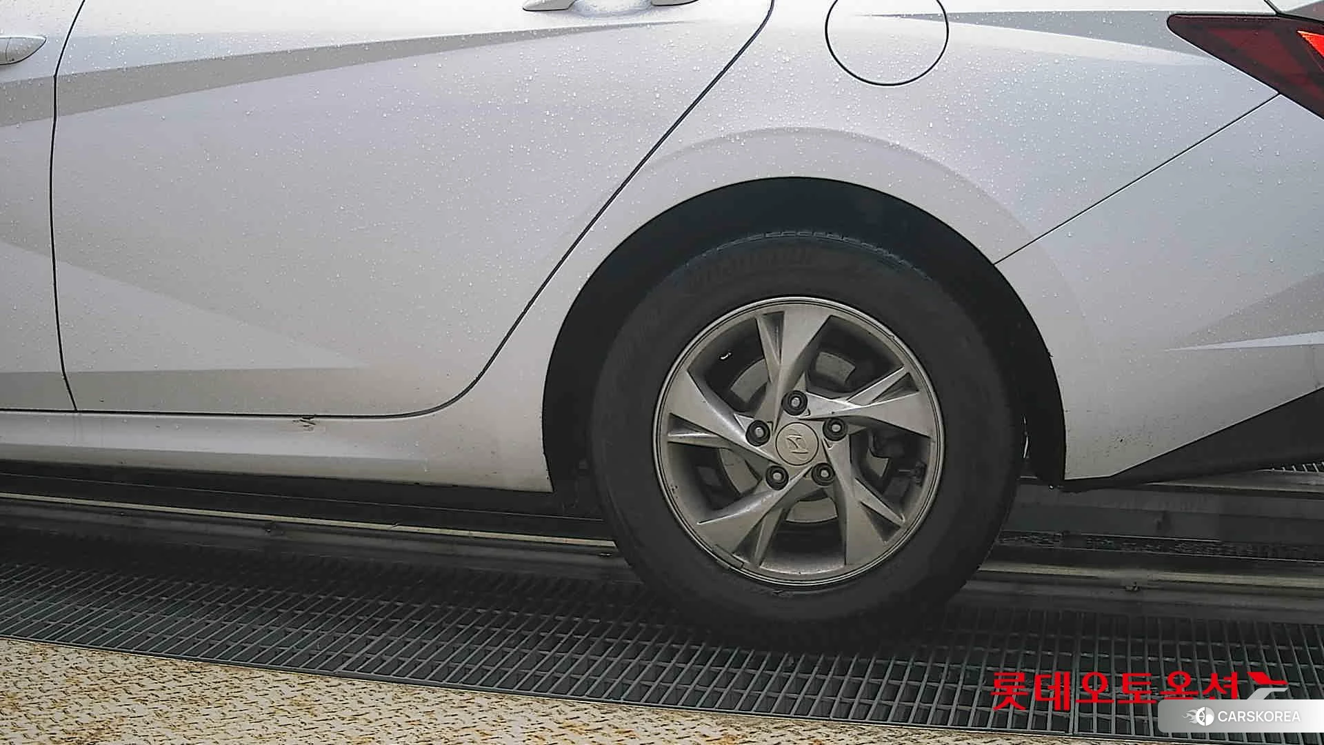 Hyundai Avante id 4352342 из Кореи 14