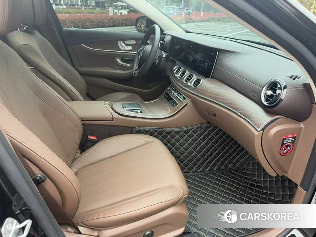 Mercedes-Benz E-class id 4264953 из Китая 14