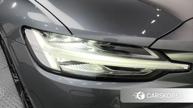 Volvo S60 3rd generation id 4636854 из Кореи 14