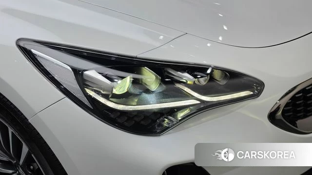 Kia Stinger id 4924239 из Кореи 14