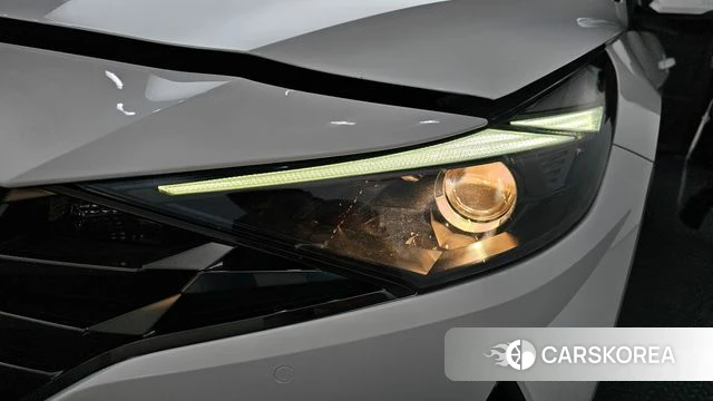 Hyundai Avante (CN7) id 4231160 из Кореи 14