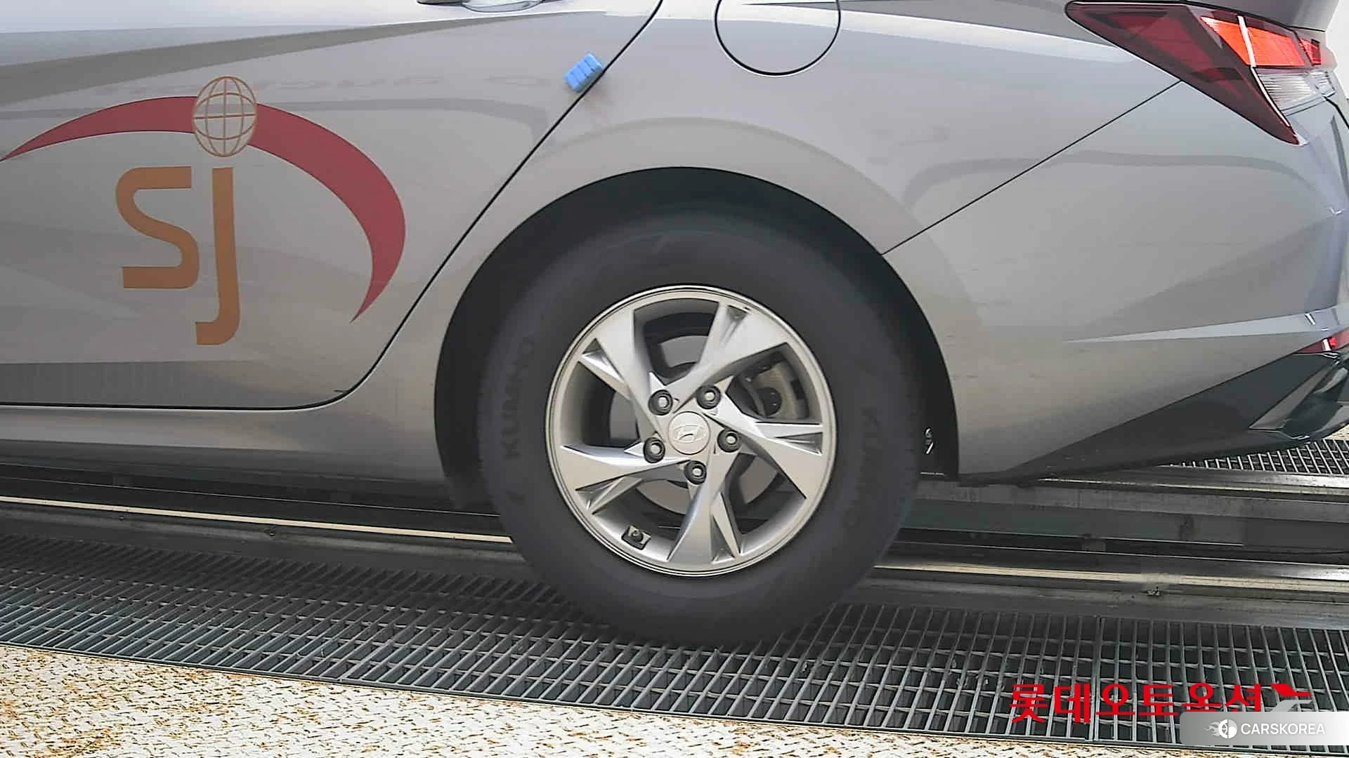 Hyundai Avante id 4679322 из Кореи 14