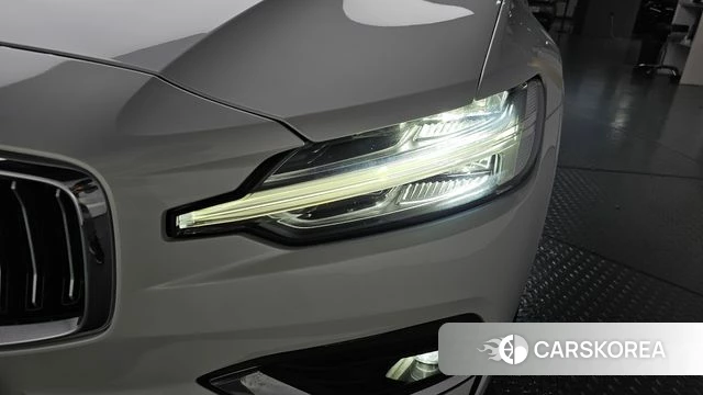 Volvo S60 3rd generation id 4541851 из Кореи 14