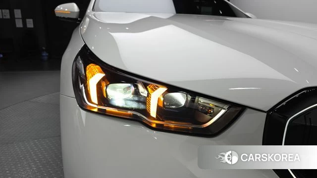 BMW 5 Series (G60) id 4279550 из Кореи 14