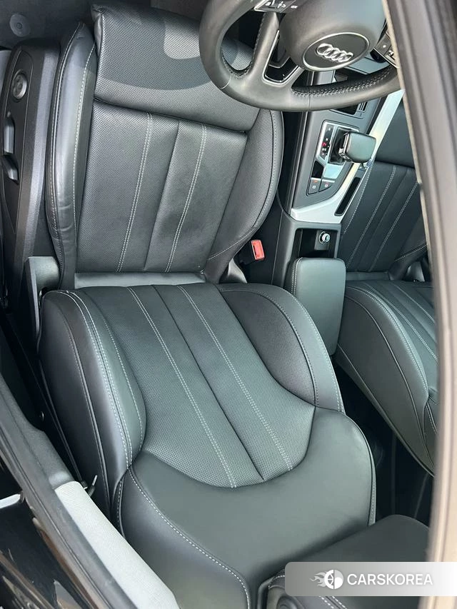Audi A4L id 4271945 из Китая 14