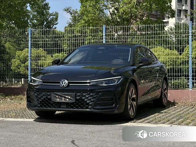 Volkswagen Passat id 4348877 из Китая 14