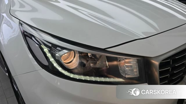 Kia The New Carnival id 4737429 из Кореи 14