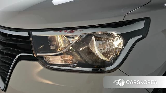 Hyundai The New Grand Starex id 4188198 из Кореи 14