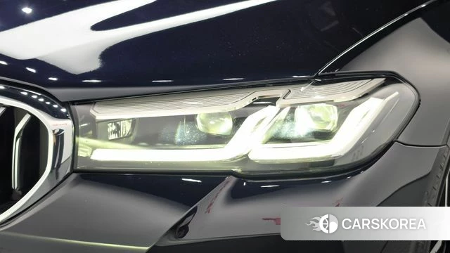 BMW 5 Series (G30) id 4836269 из Кореи 14