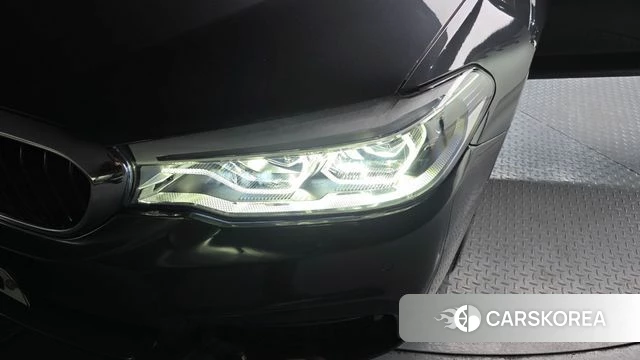 BMW 5 Series (G30) id 4324976 из Кореи 14