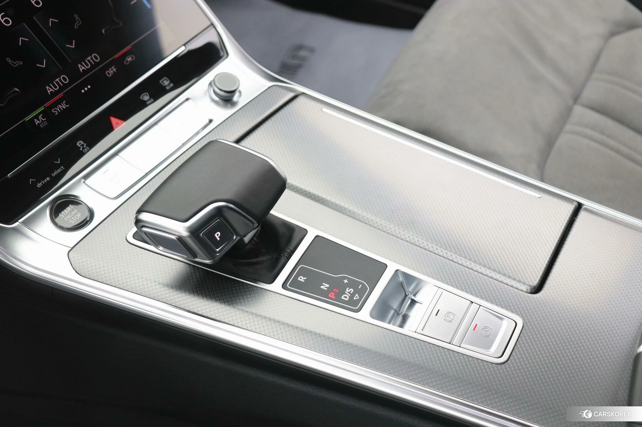 Audi A6L id 4467595 из Китая 14