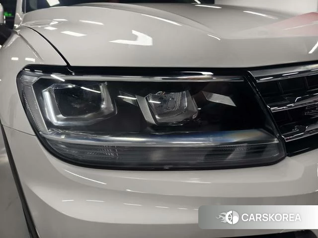 Volkswagen Tiguan L id 4290500 из Китая 14